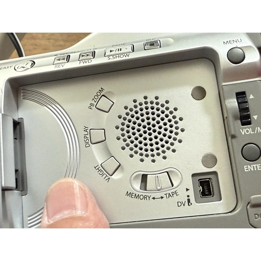 Samsung SCD23 Digital Camcorder With‎ Box , Power Cord , Etc , No Battery